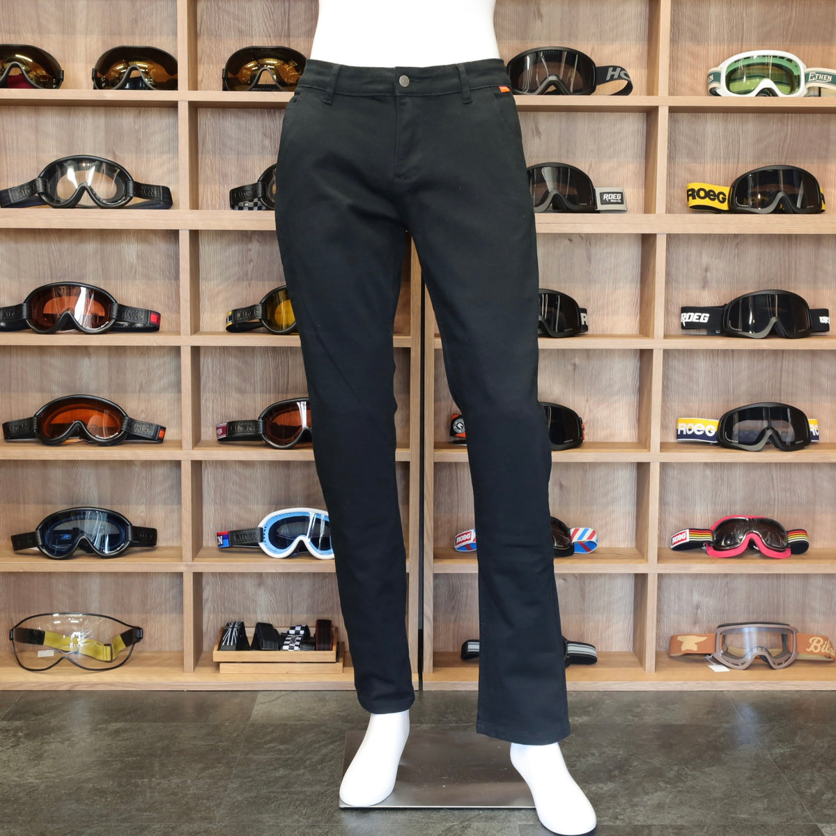 ライディングストレッチチノパンツ ”Brody AA Riding Chino" 【ブラック】
