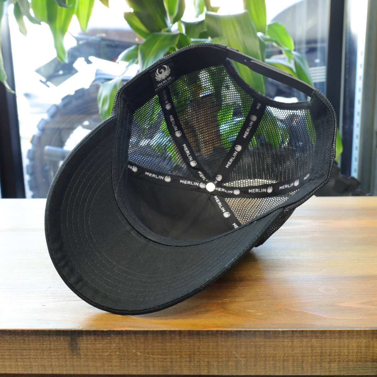 トラッカーメッシュキャップ ”Burford Core Trucker Cap” 【ブラック】