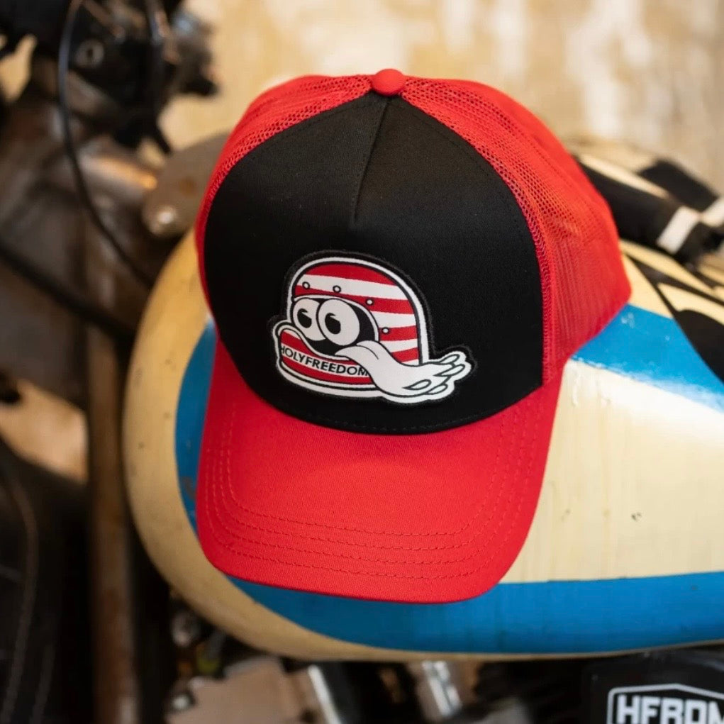 HOLYFREEDOM （ホーリーフリーダム）メッシュキャップ "HELMET CAP" ブラック/レッド