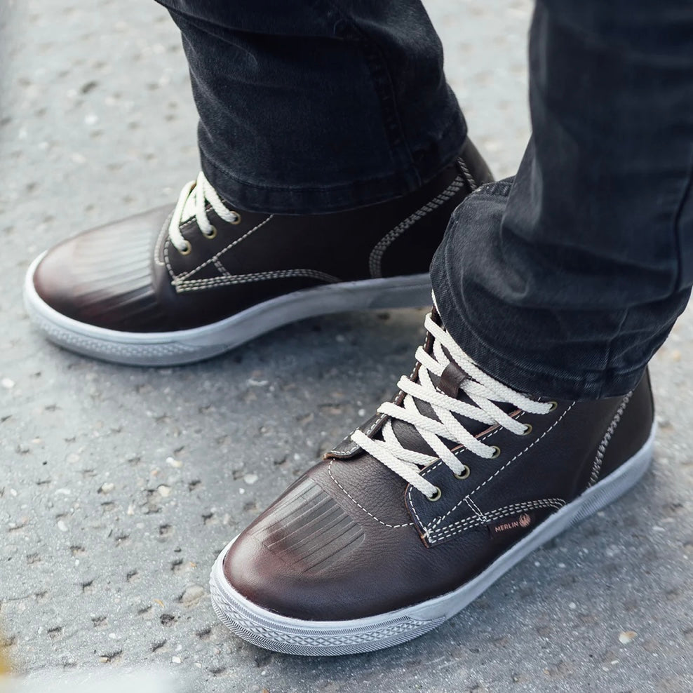 マーリン レザーライディングスニーカー 【ブラウン】 ”Stretton D3O Heritage Trainer"