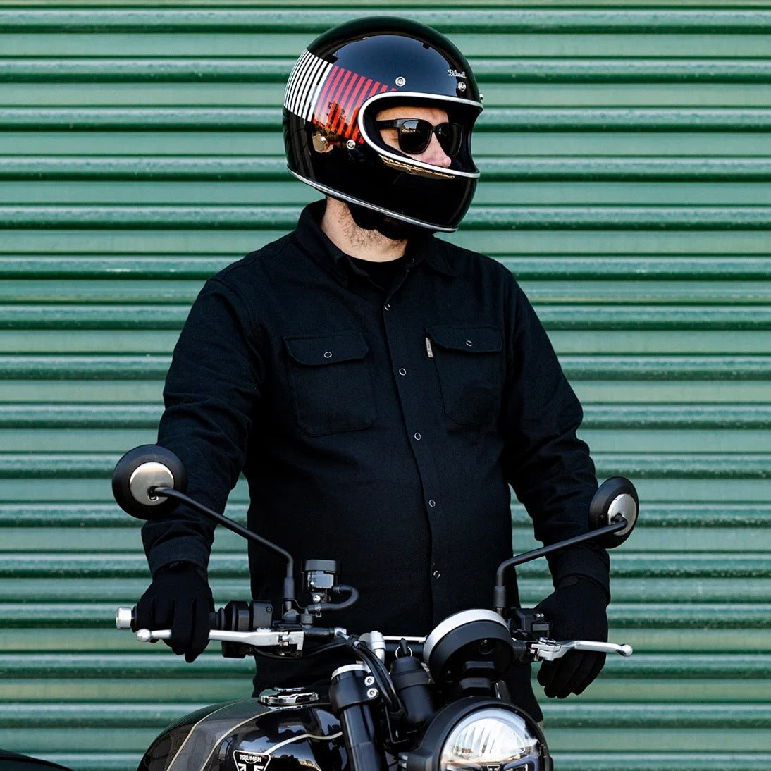 Biltwell ビルトウェル "GRINGO" フルフェイスヘルメット Raceflow Gloss Black / Red / White / Blue【装飾品】