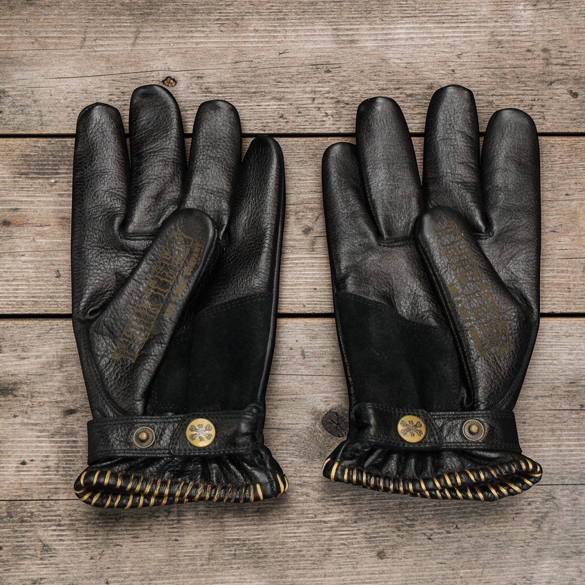 13 1/2 （サーティー アンド ア ハーフ）レザーグローブ "Loud Ride gloves" 【ブラック】