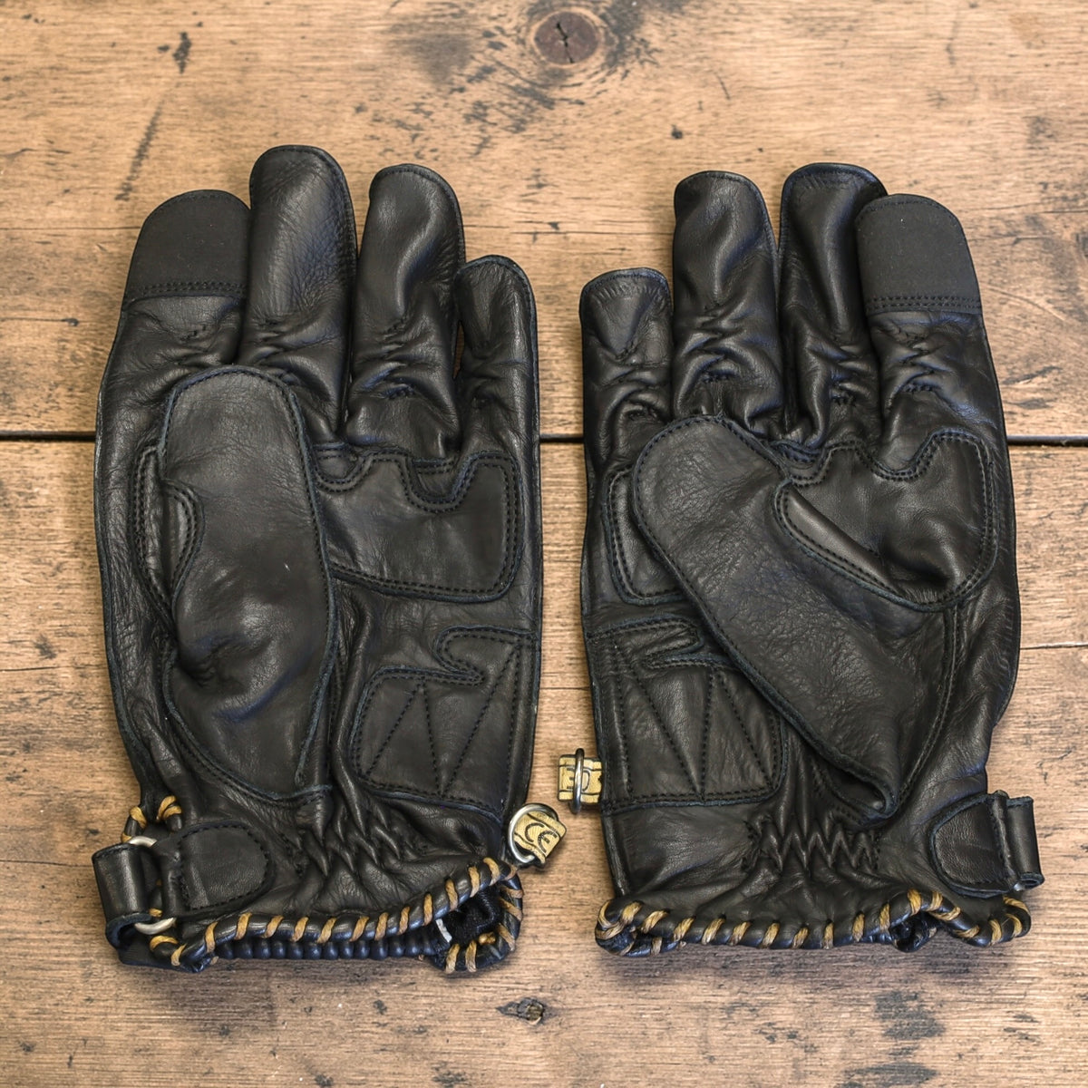 By City バイシティ レザーグローブ "Second Skin Tattoo Gloves" 【ブラック】