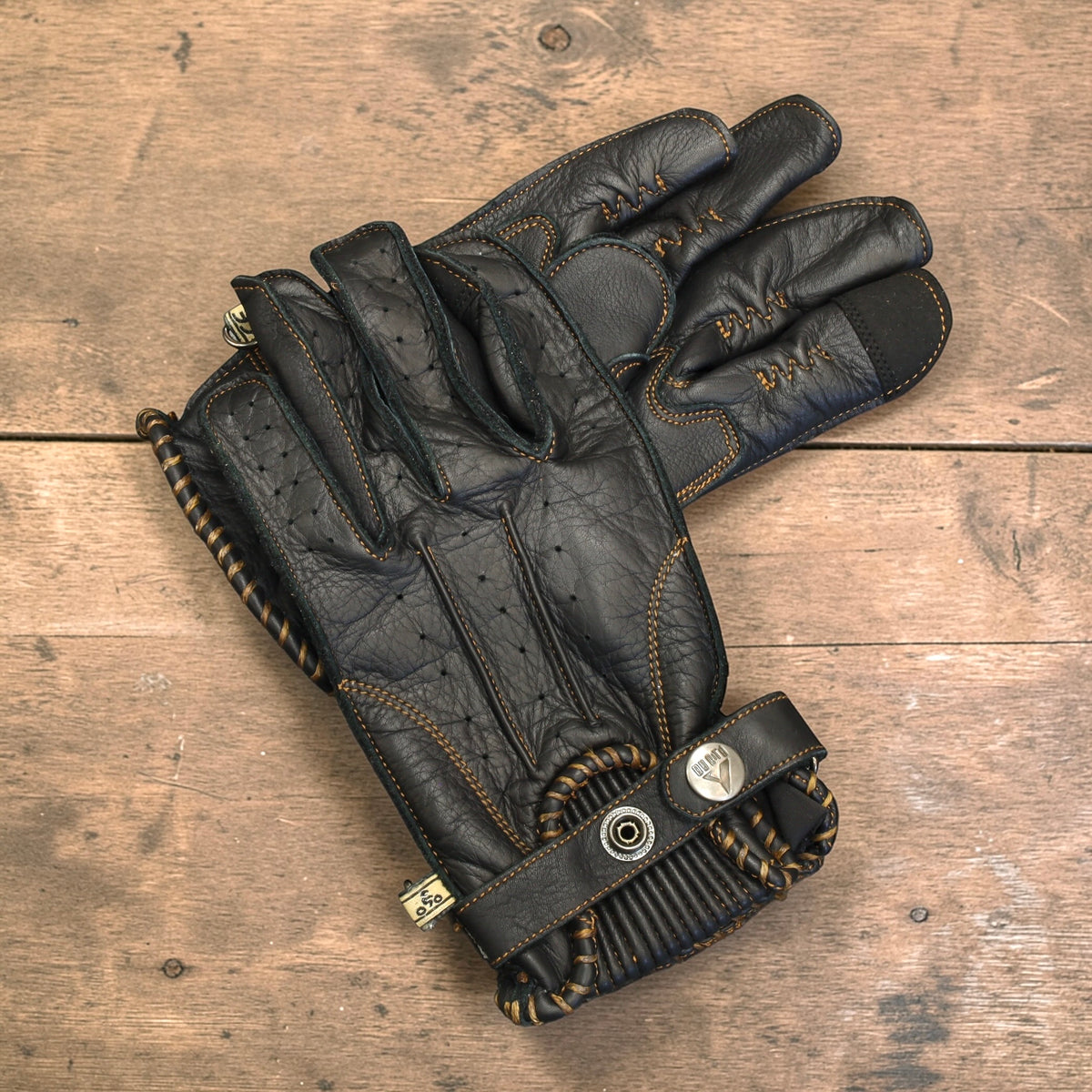 By City バイシティ レザーグローブ "Second Skin Gloves" 【ブラック】