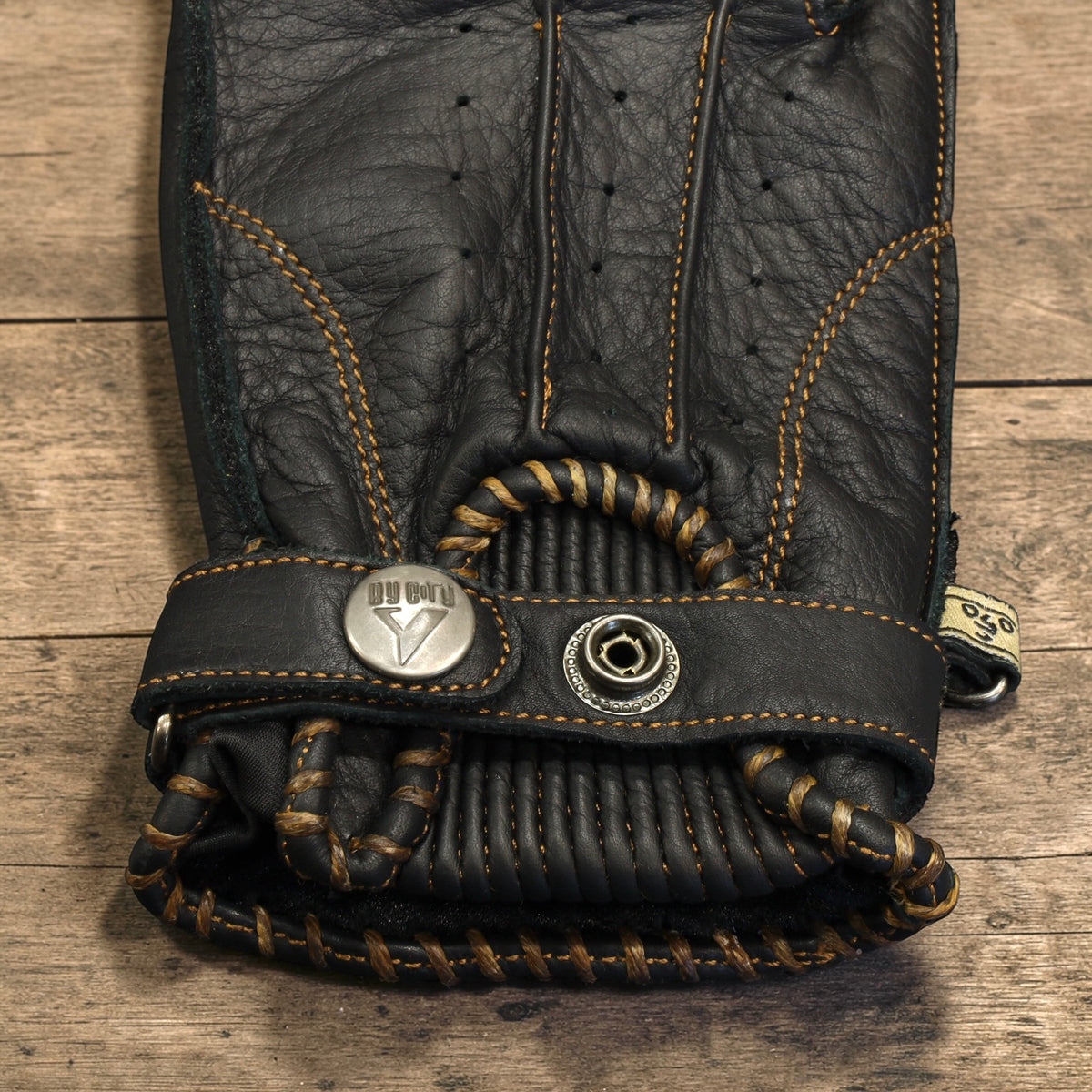 By City バイシティ レザーグローブ "Second Skin Gloves" 【ブラック】