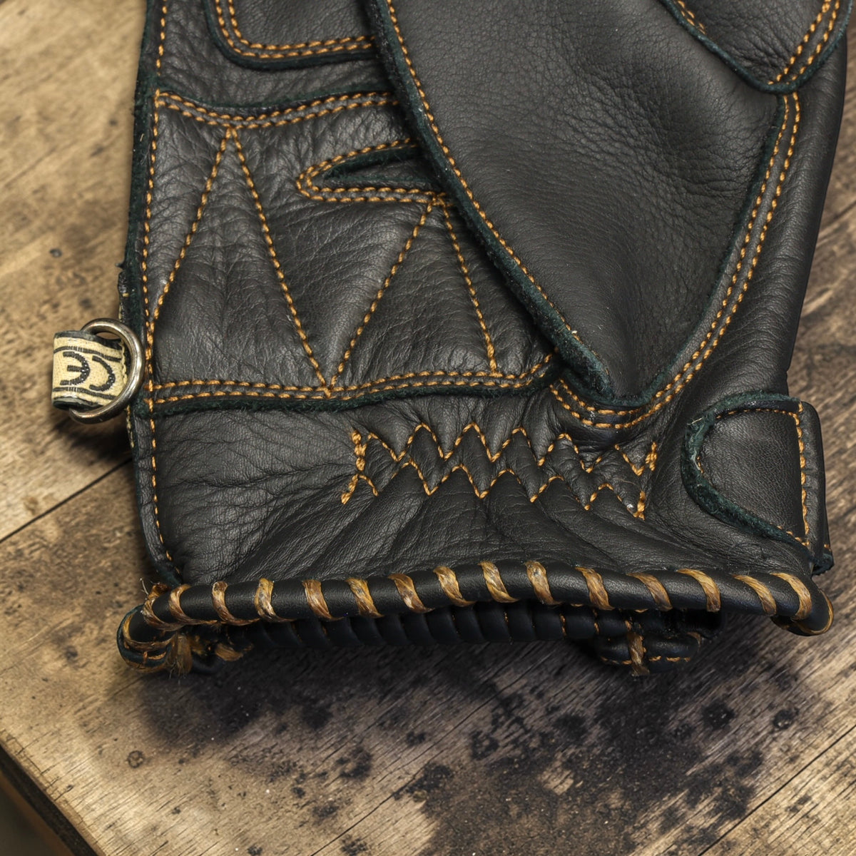 By City バイシティ レザーグローブ "Second Skin Gloves" 【ブラック】