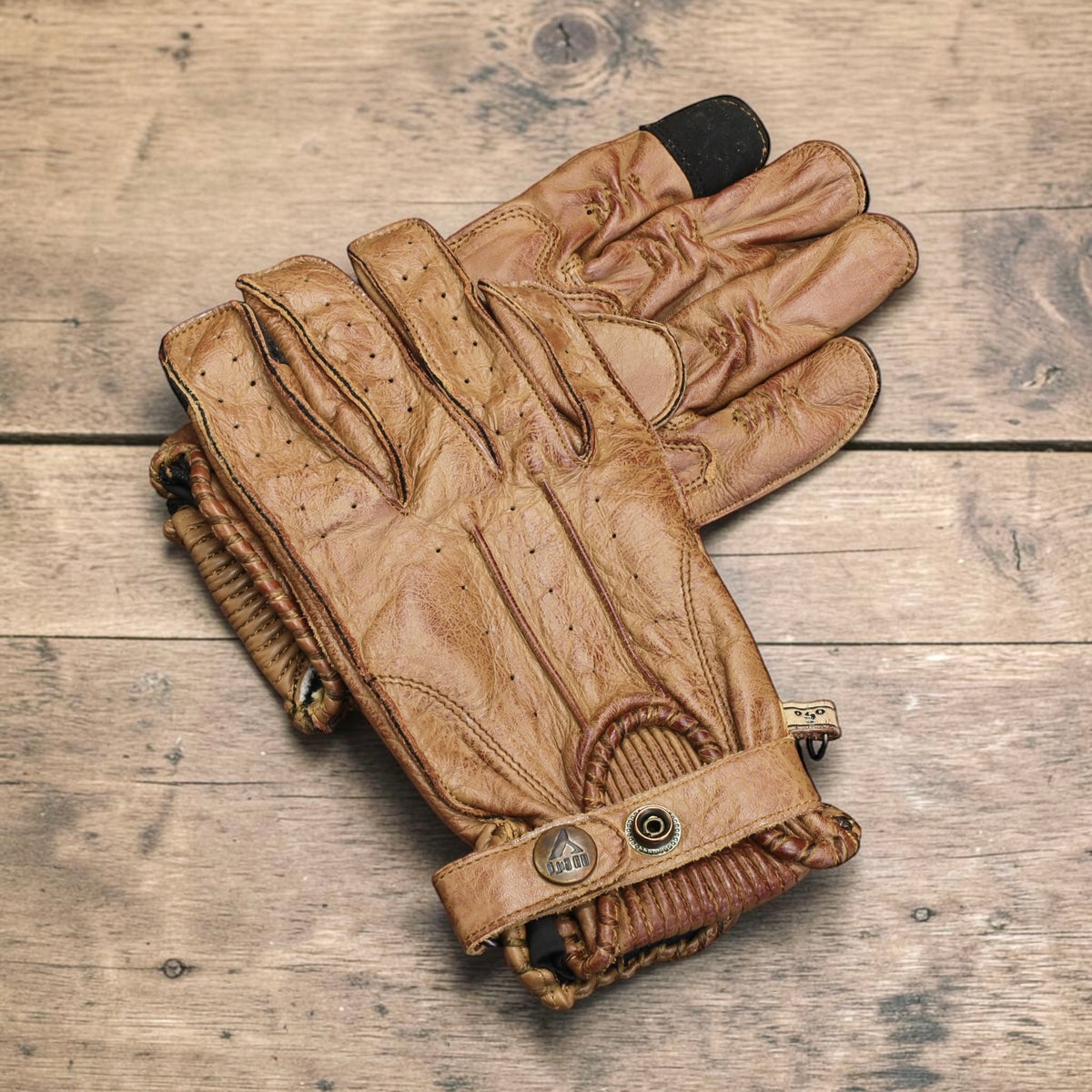 By City バイシティ レザーグローブ "Second Skin Gloves" 【ベージュ】