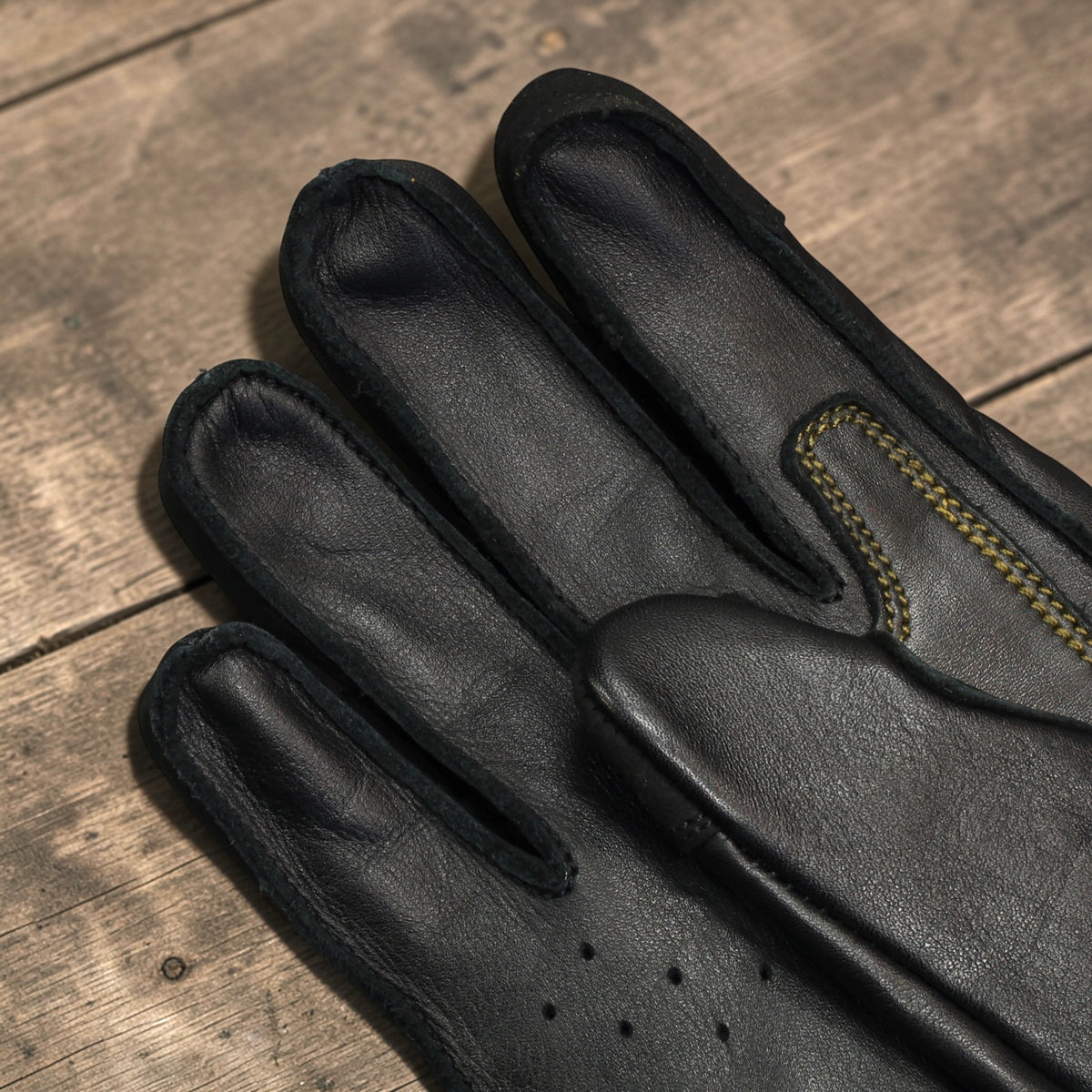 By City バイシティ レザーグローブ "Thunder gloves" 【ブラック】