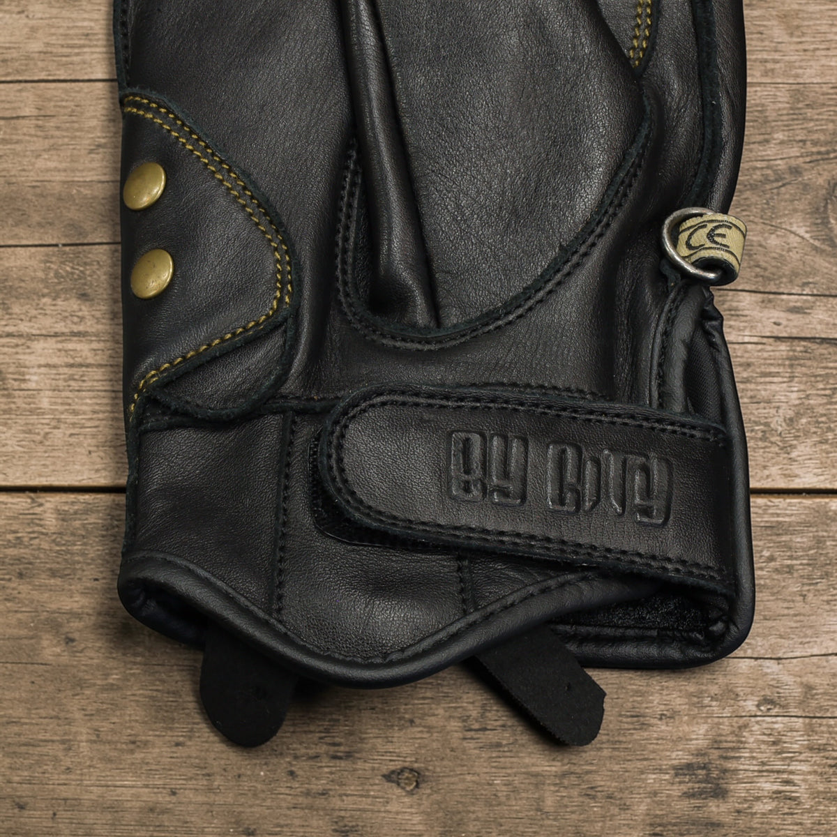 By City バイシティ レザーグローブ "Thunder gloves" 【ブラック】