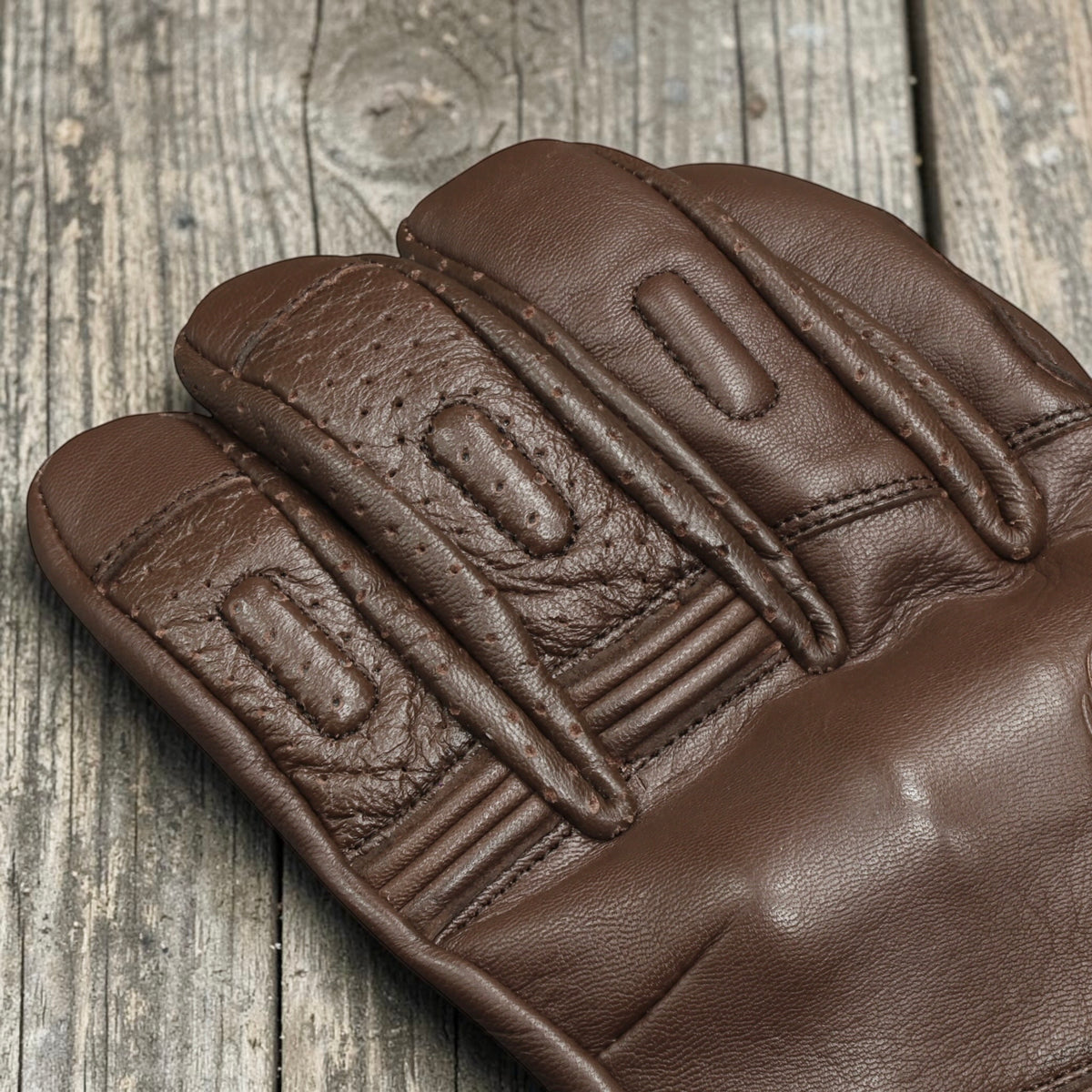 MERLIN マーリン パンチングレザーグローブ ”Legacy Leather D3O Glove” 【ブラウン】