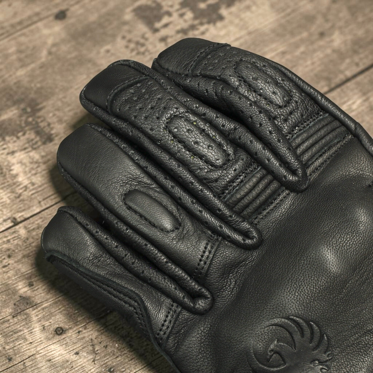 MERLIN マーリン パンチングレザーグローブ ”Legacy Leather D3O Glove” 【ブラック】