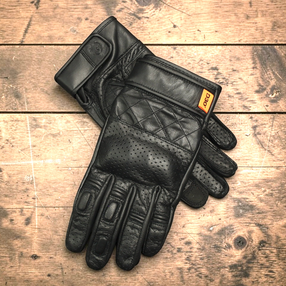 MERLIN マーリン パンチングレザーグローブ "CLANSTONE D3O LETHER GLOVE" 【ブラック】