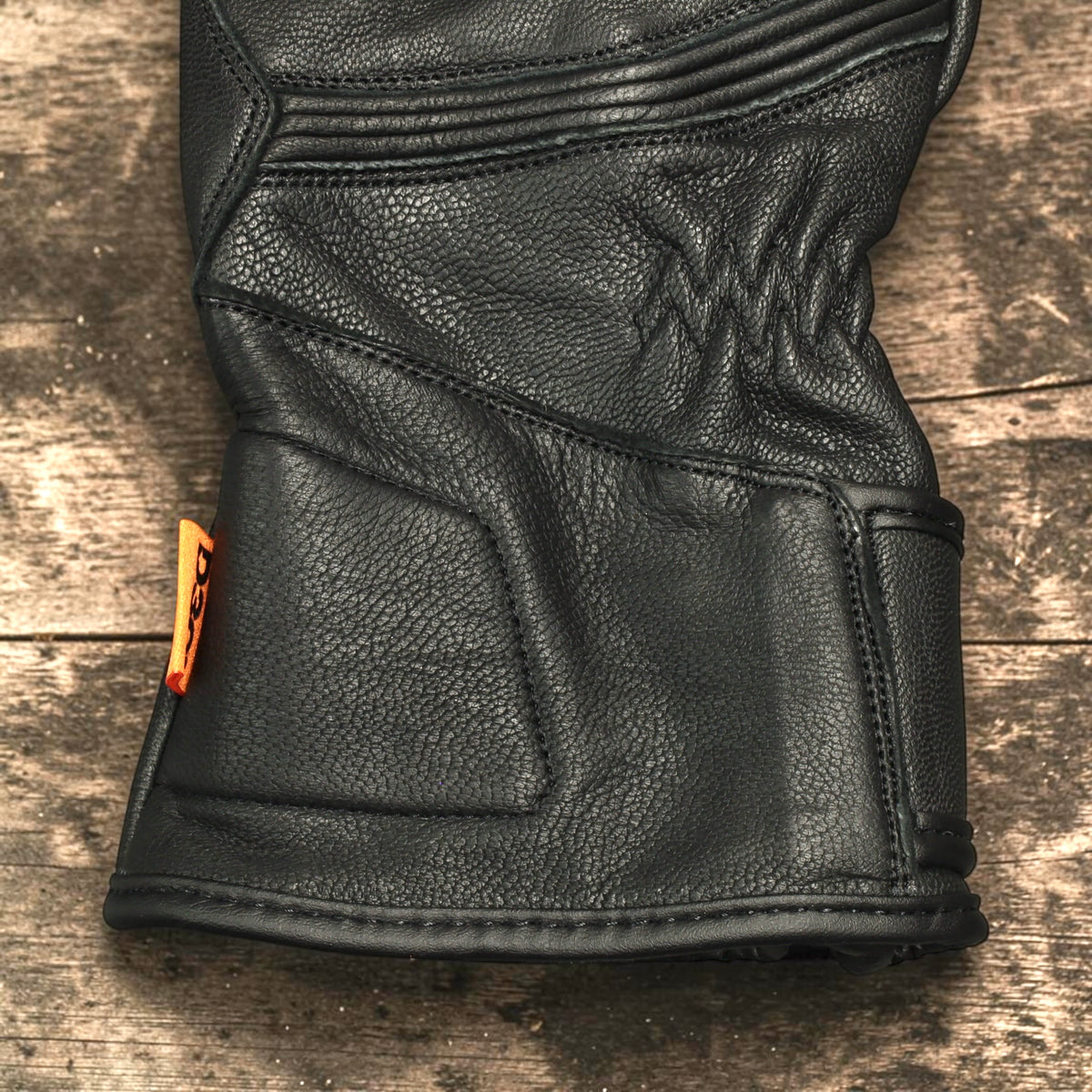 MERLIN （マーリン）防寒最強 防水レザーグローブ "Calton CE2 D3O Waterproof Leather Glove" 【ブラック】