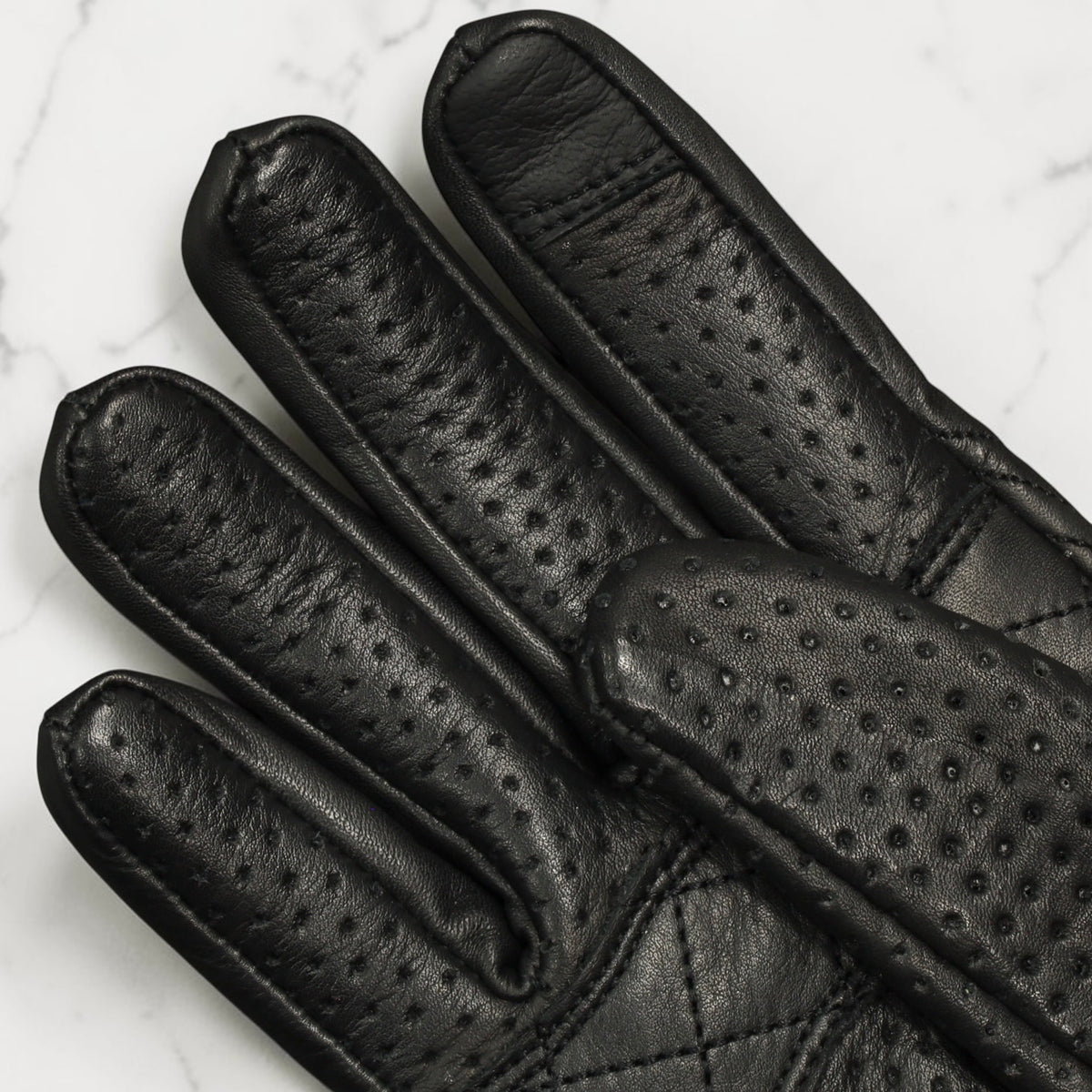 HOLYFREEDOM ホーリーフリーダム パンチングレザーグローブ "BULLIT TOTEM GLOVES" 【シルバー】