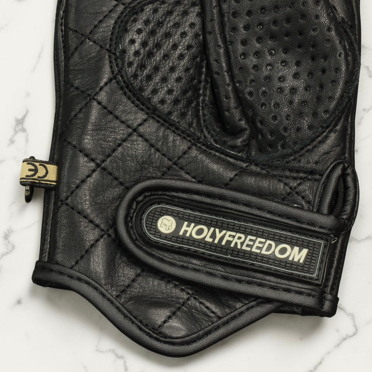 HOLYFREEDOM ホーリーフリーダム パンチングレザーグローブ "BULLIT TOTEM GLOVES" 【シルバー】