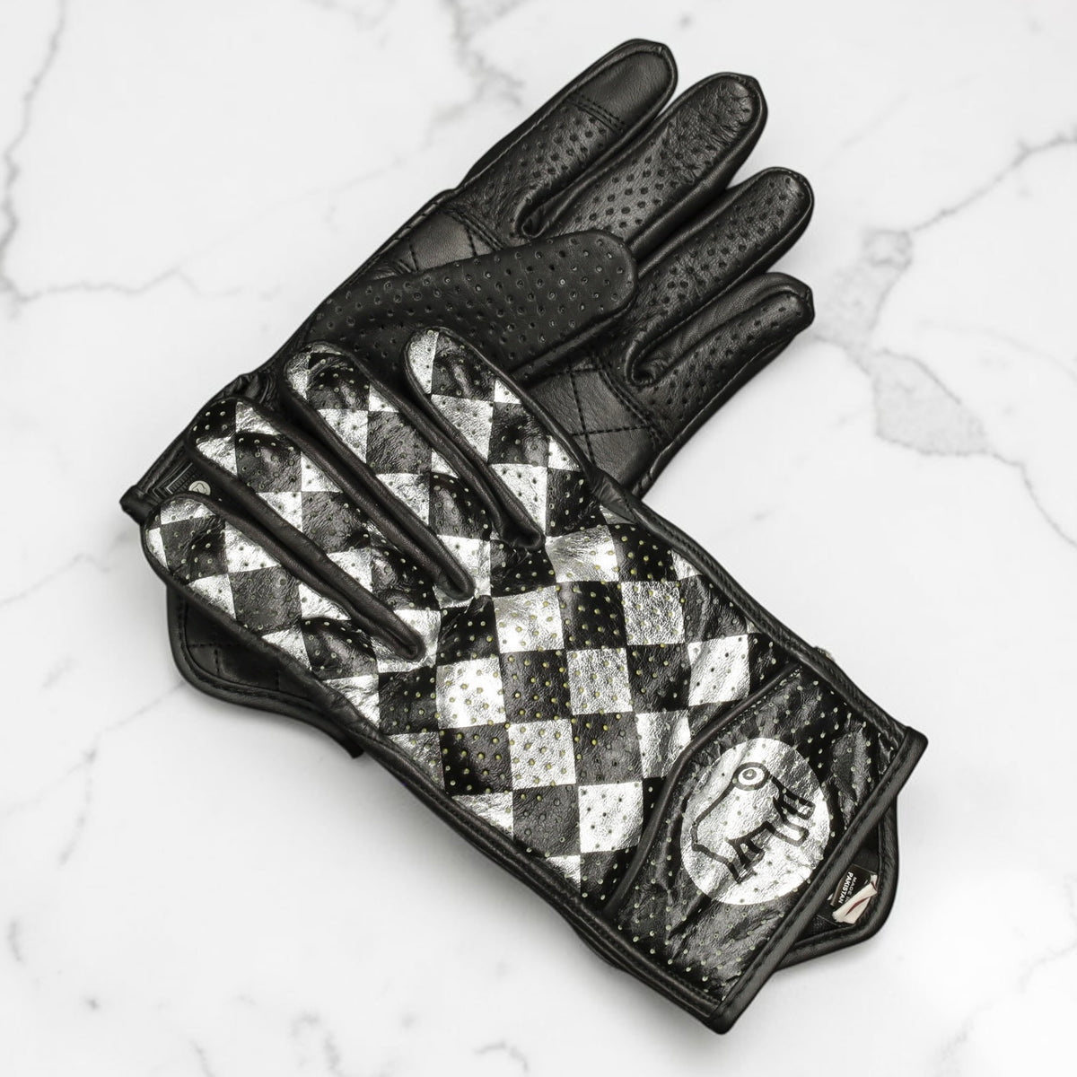 HOLYFREEDOM ホーリーフリーダム パンチングレザーグローブ "BULLIT TOTEM GLOVES" 【シルバー】