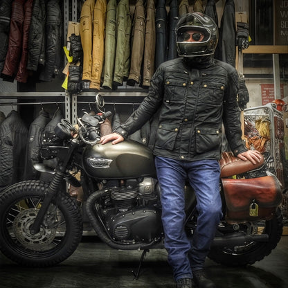 防寒最強 ワックスコットンジャケット "Yoxall II Waxed Cotton Jacket" 【ブラック】