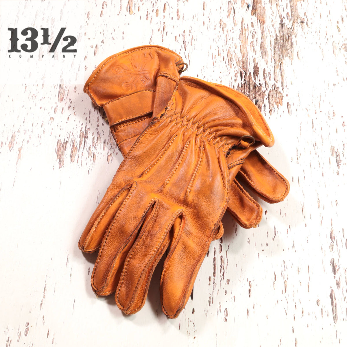 13 1/2（サーティー アンド ア ハーフ）レザーグローブ "Lowlander gloves"  【コニャック】
